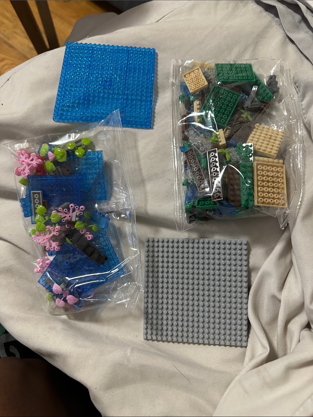 Assorted Building Brick Baseplates and Floral Accessories - Blue & Gray